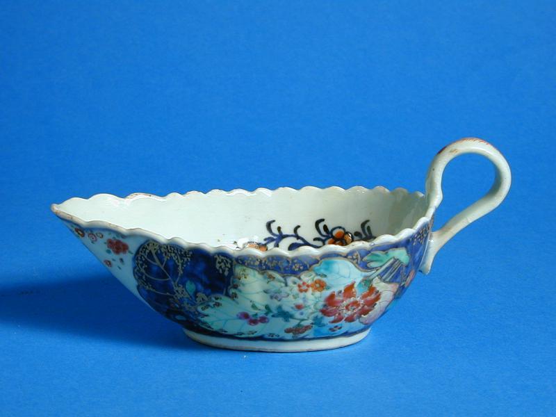 Gravy Boat in the shape of a Tobacco Leaf